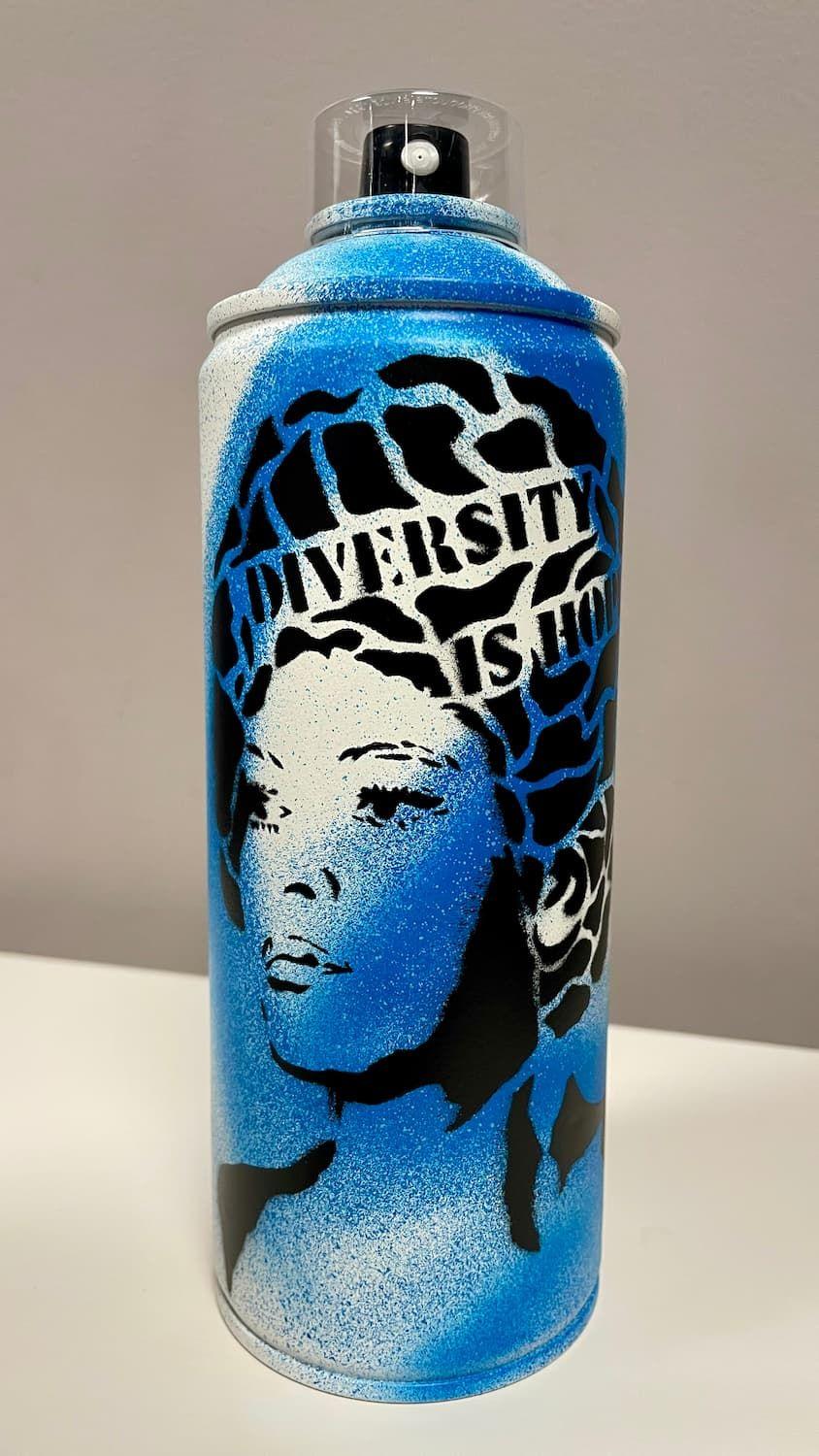 [fr]Raf Urban - Diversity is hope - Bombe aérosol bleue[en]Raf Urban - Diversity is hope - Blue spray can
